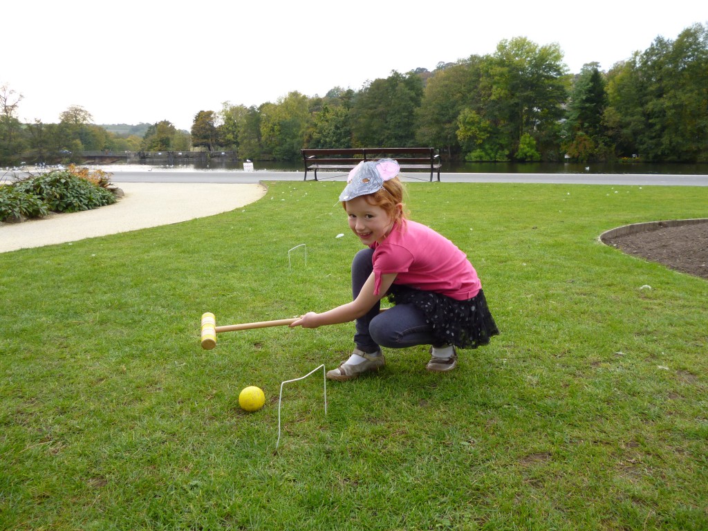 Learning to play croquet