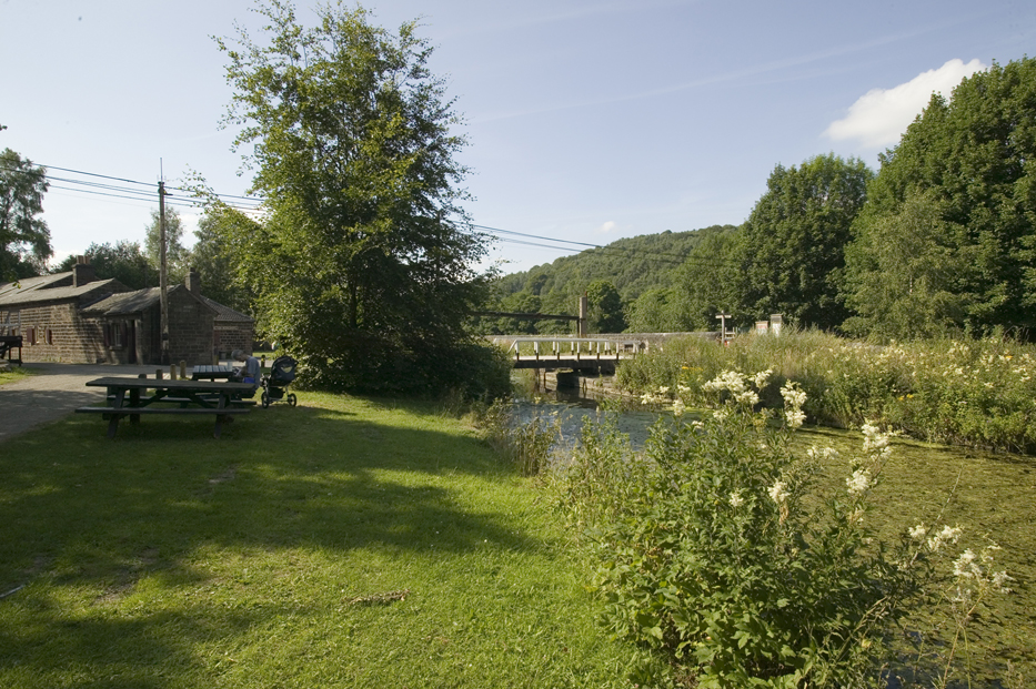Cromford Canal at High Peak Junction